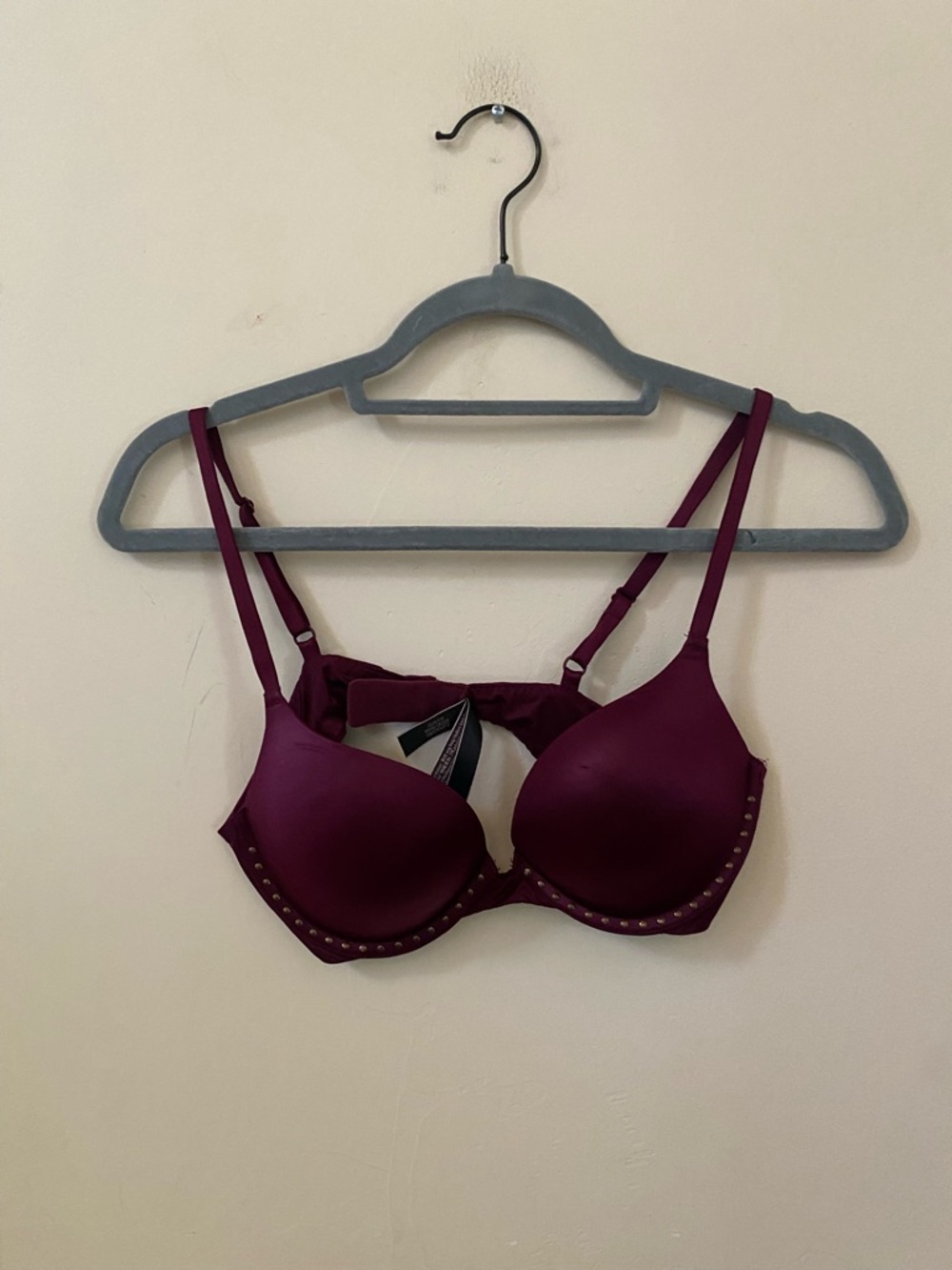 Victoria's Secret Very Sexy Push-Up Bra Studded Plum Burgundy 34B